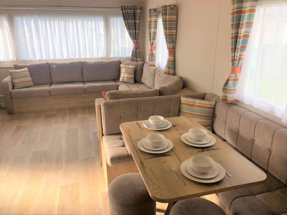 צ'אפל סנט לאונרדס Cedar Deluxe Holiday Home מראה חיצוני תמונה