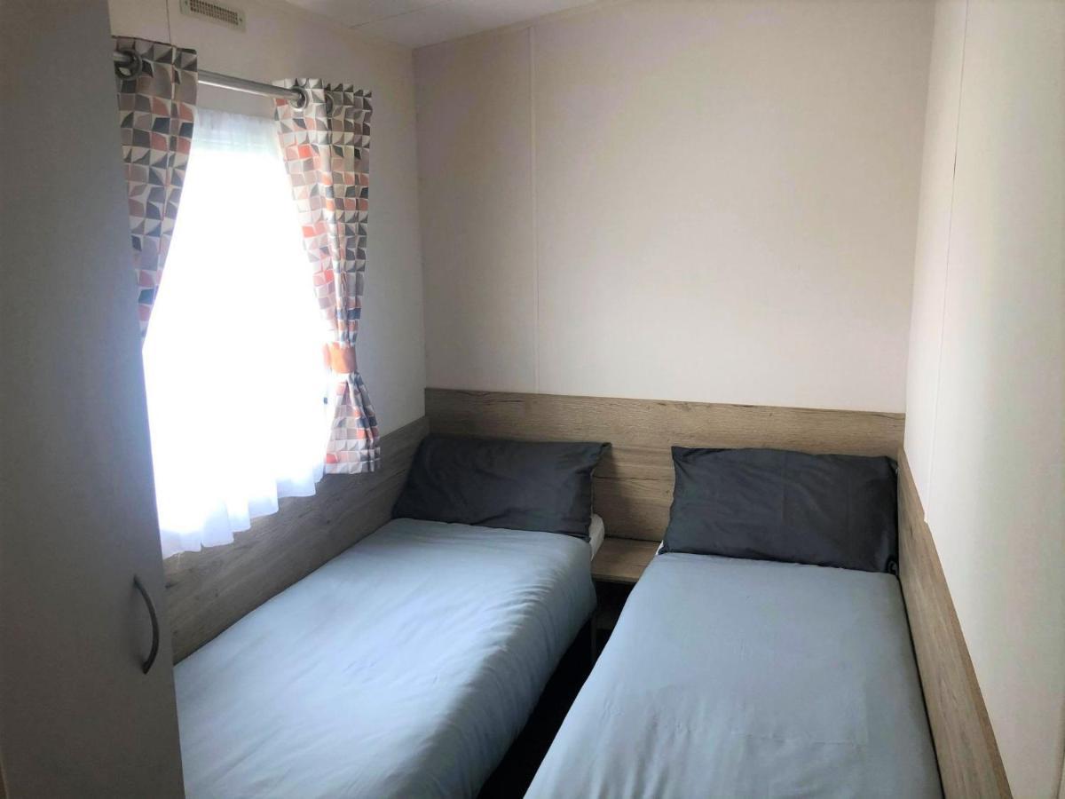 צ'אפל סנט לאונרדס Cedar Deluxe Holiday Home מראה חיצוני תמונה